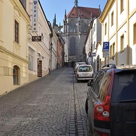 Pension Pod věží Kolín Exterior foto
